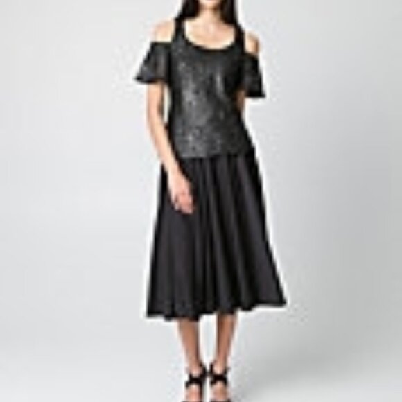 Brand new Le chateau  cold shoulder sparkle lace top. Made in Canadá - Picture 2 of 13